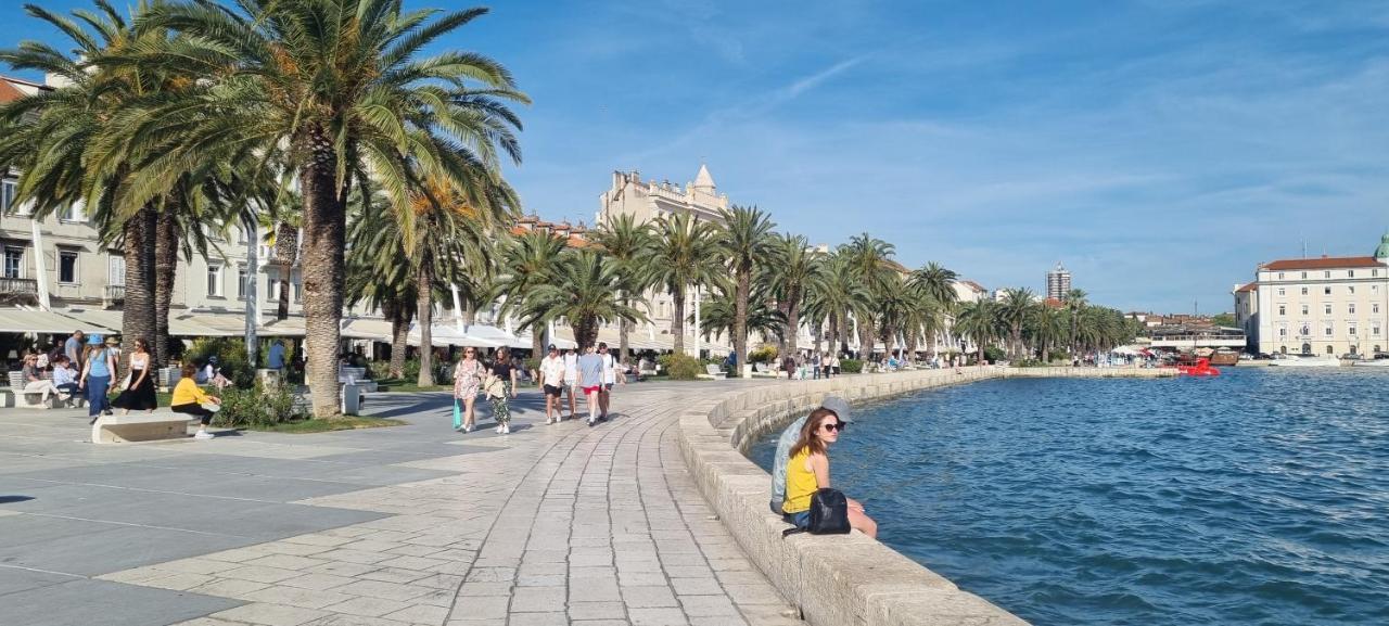 Charming Apartment In Split Center Екстериор снимка